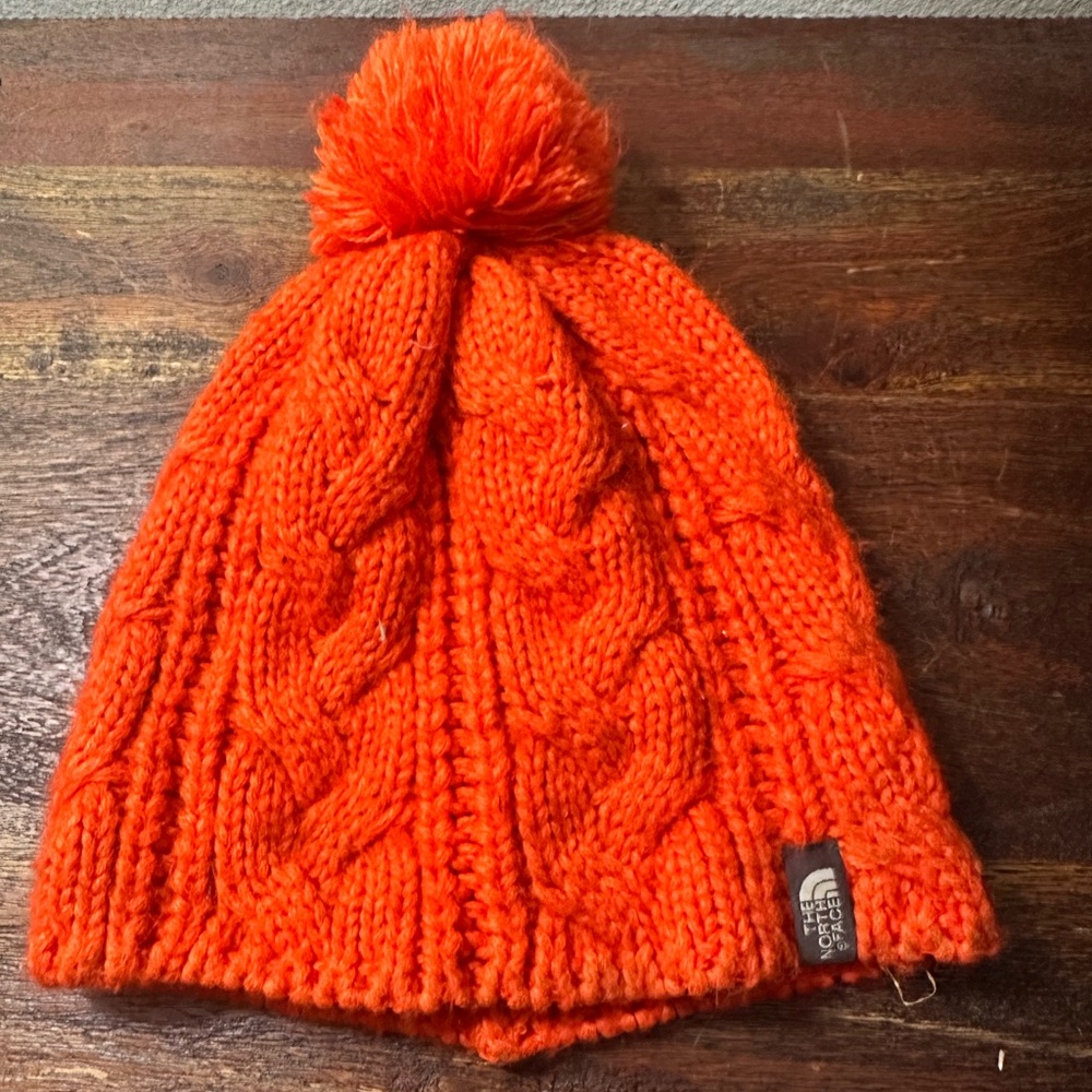 The North Face '  Orange Cable Knit Pom beanie‎